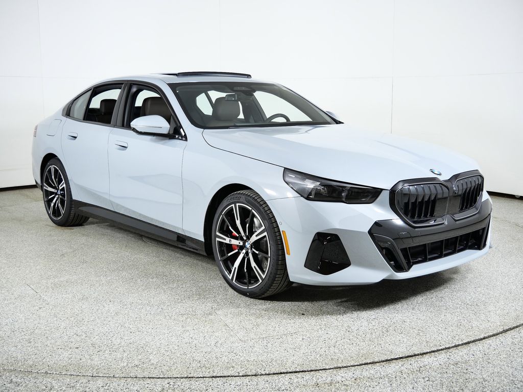 Thumbnail: 2026 BMW 5 Series - 7