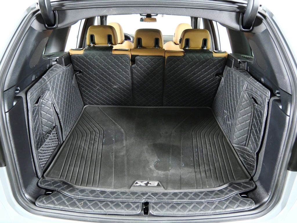 Thumbnail: 2023 BMW X3 - 32