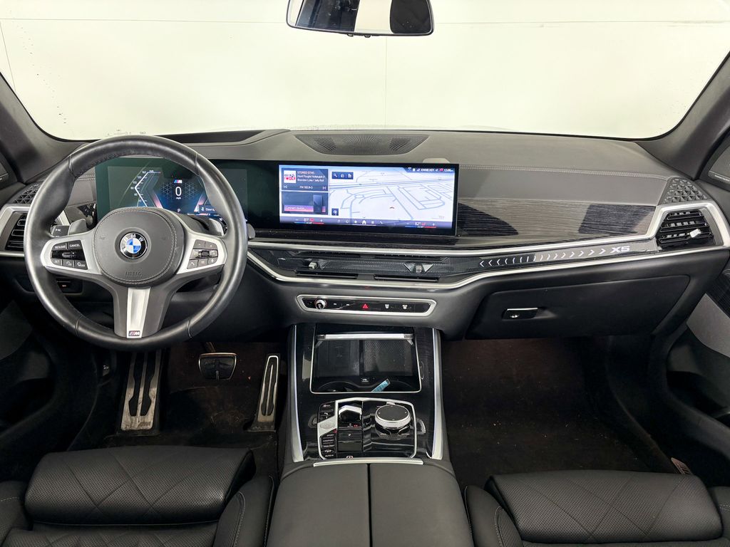 Thumbnail: 2024 BMW X5 - 10