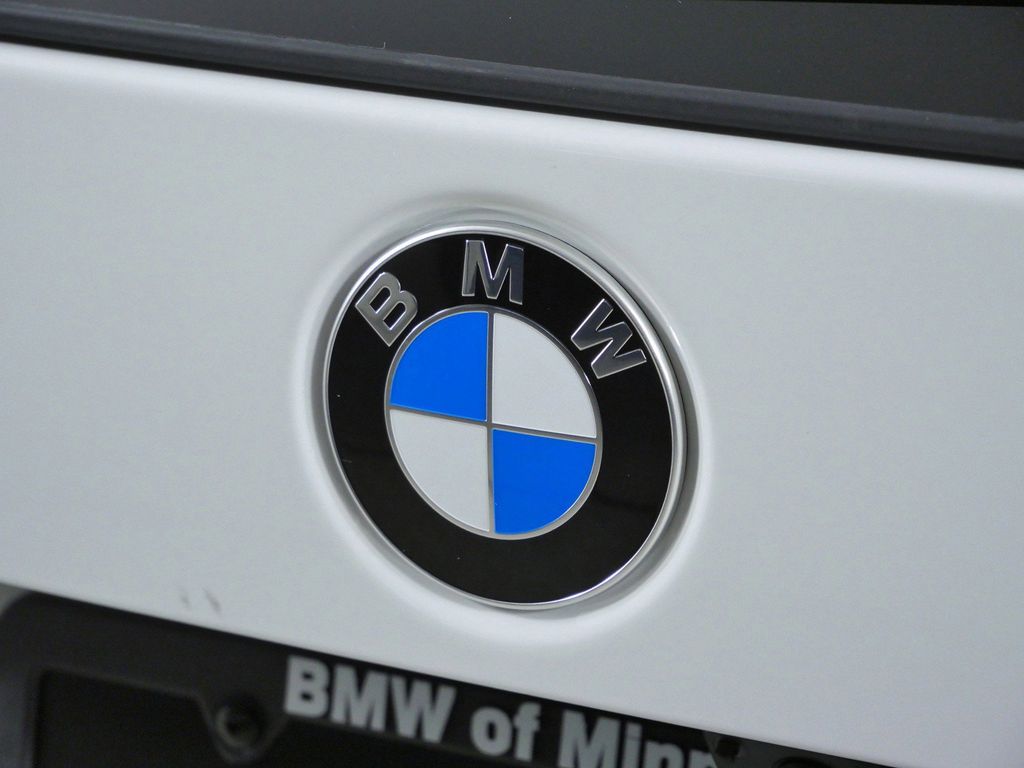 Thumbnail: 2026 BMW X1 - 11