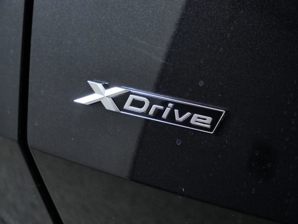 Thumbnail: 2026 BMW X3 - 14