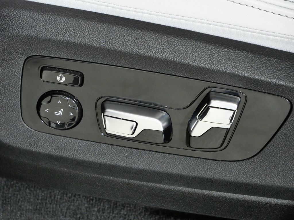 Thumbnail: 2024 BMW X5 - 44