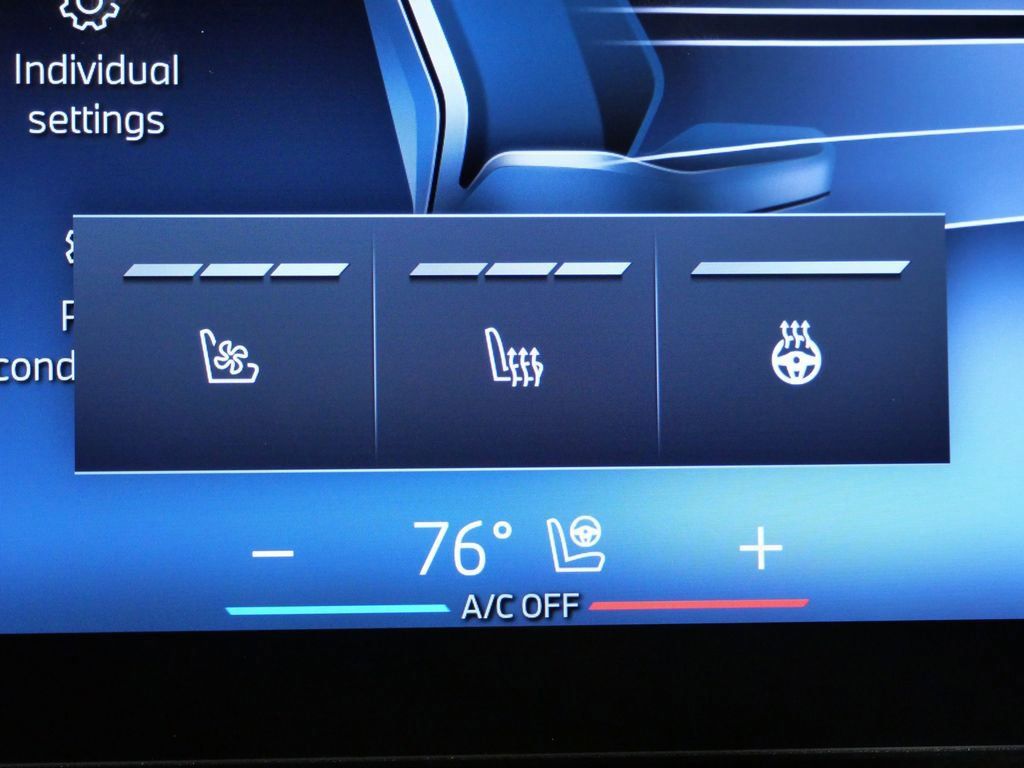 Thumbnail: 2026 BMW X7 - 49