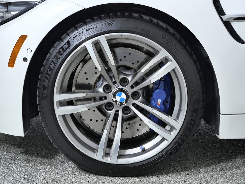 Thumbnail: 2018 BMW M4 - 18