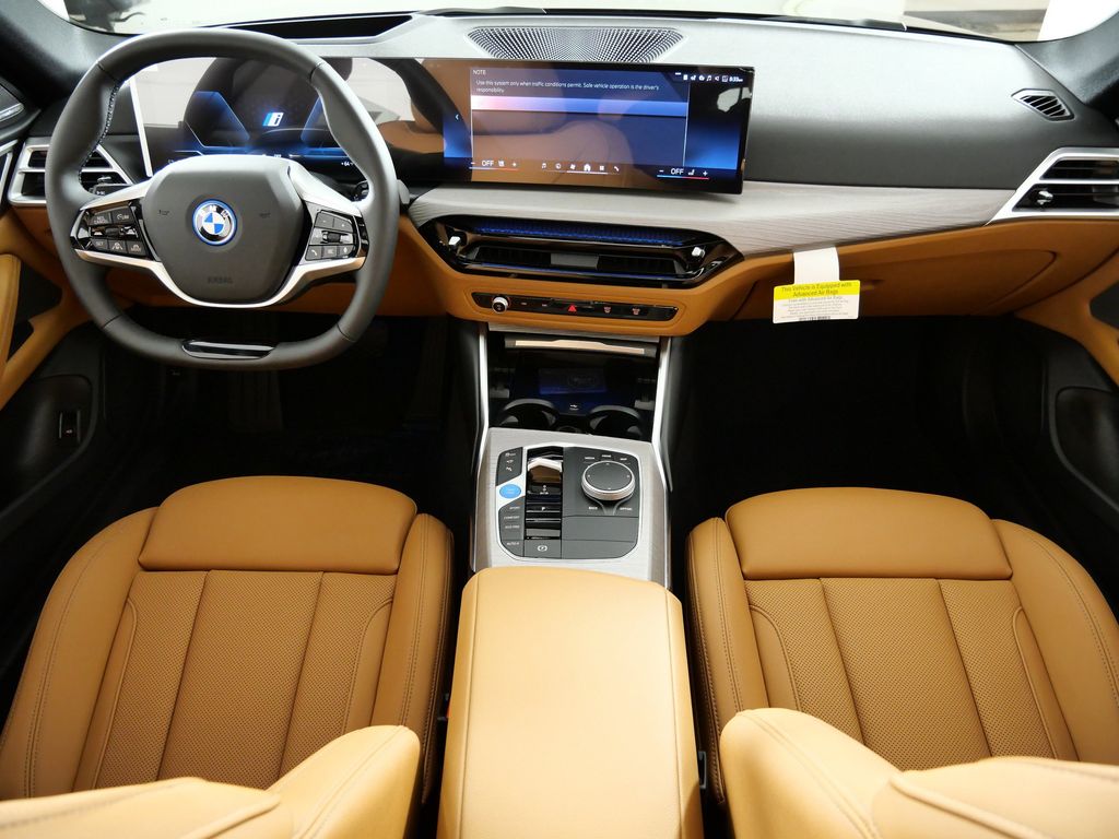 Thumbnail: 2026 BMW i4 - 5