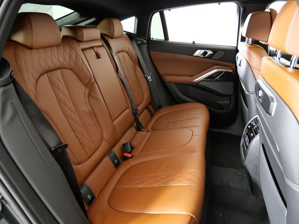 Thumbnail: 2026 BMW X6 - 27