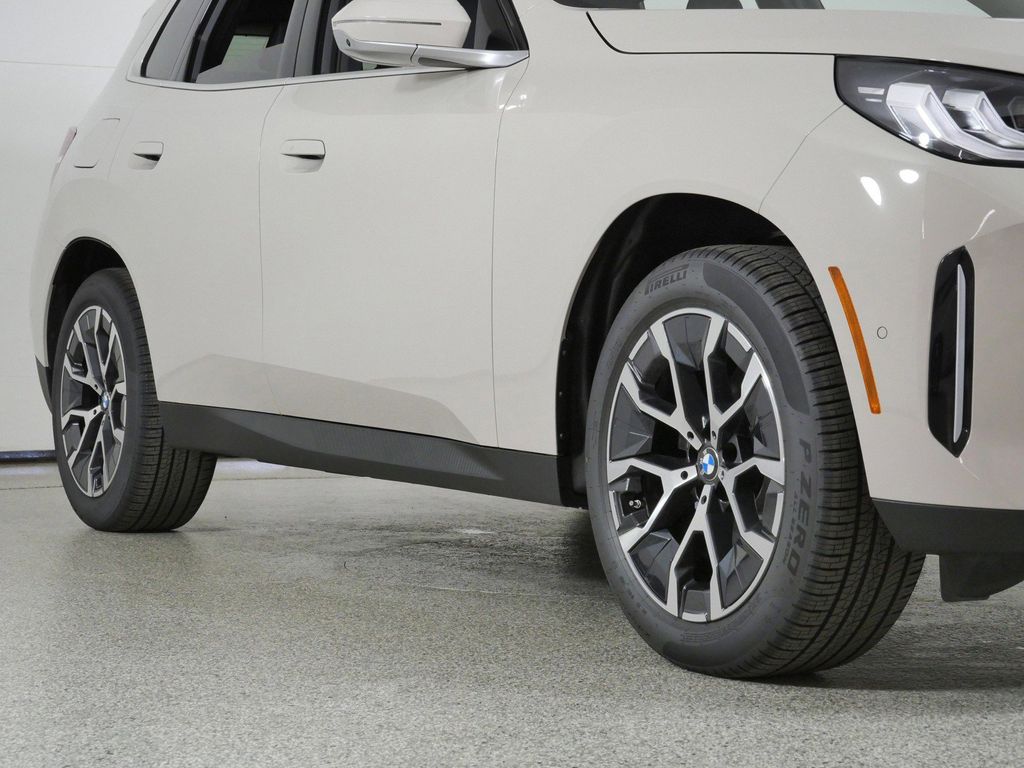 Thumbnail: 2026 BMW X3 - 6