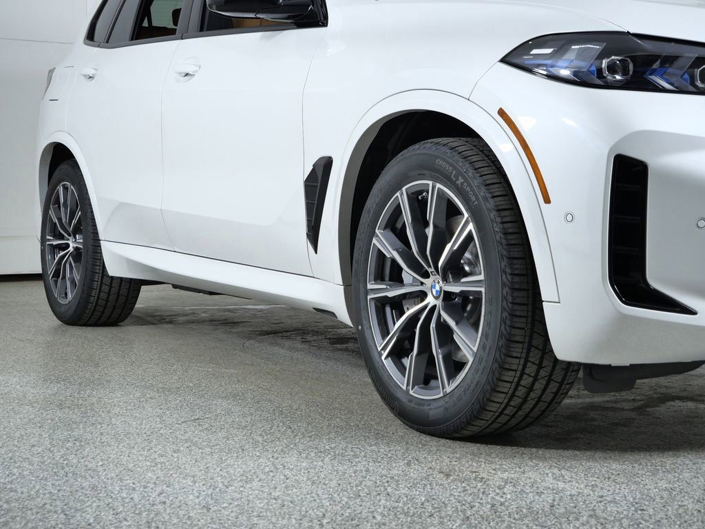 Thumbnail: 2026 BMW X5 - 7
