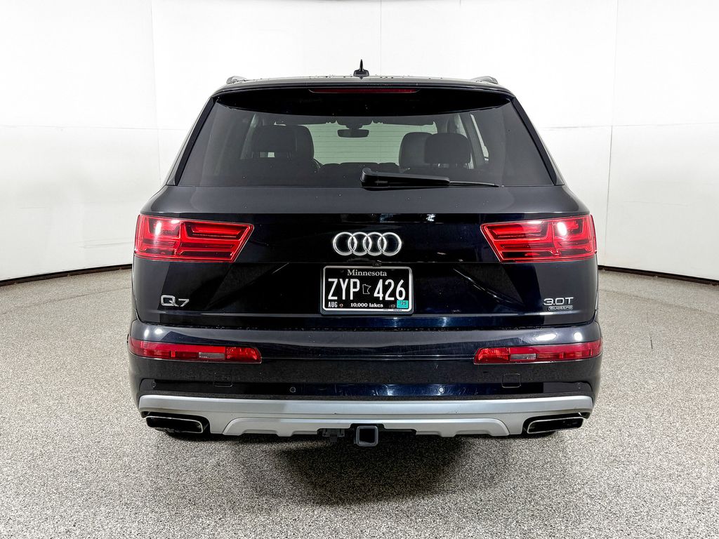 Thumbnail: 2018 Audi Q7 - 7