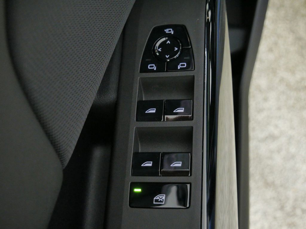 Thumbnail: 2026 BMW X3 - 35