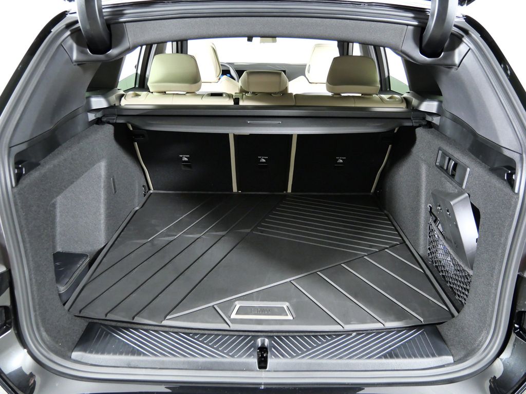 Thumbnail: 2026 BMW X3 - 27