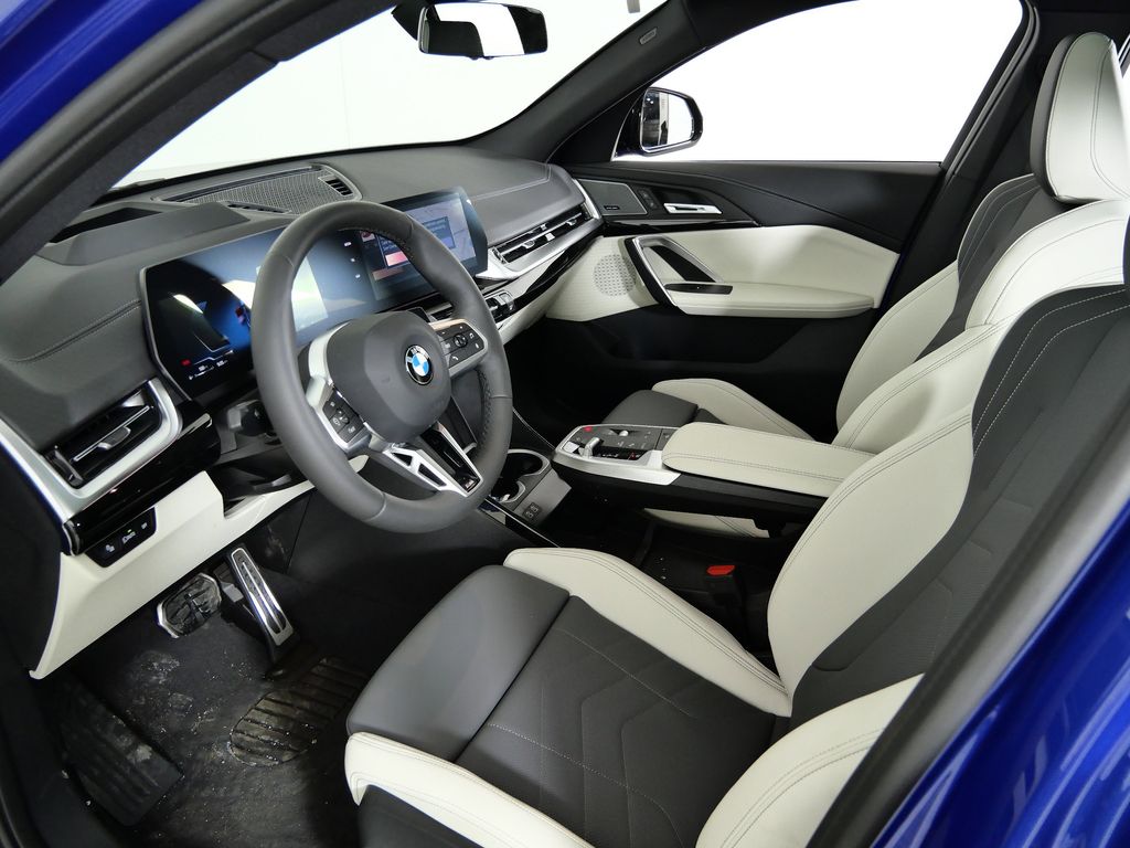 Thumbnail: 2026 BMW X2 - 33