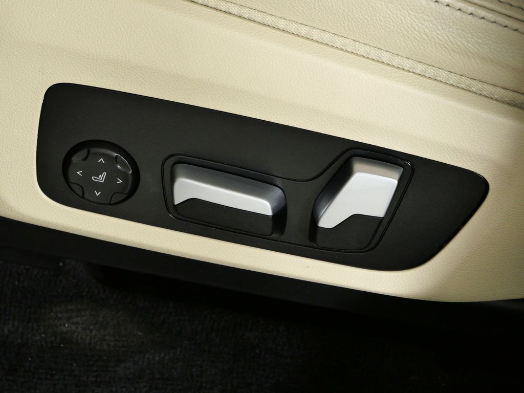 Thumbnail: 2022 BMW X3 - 43