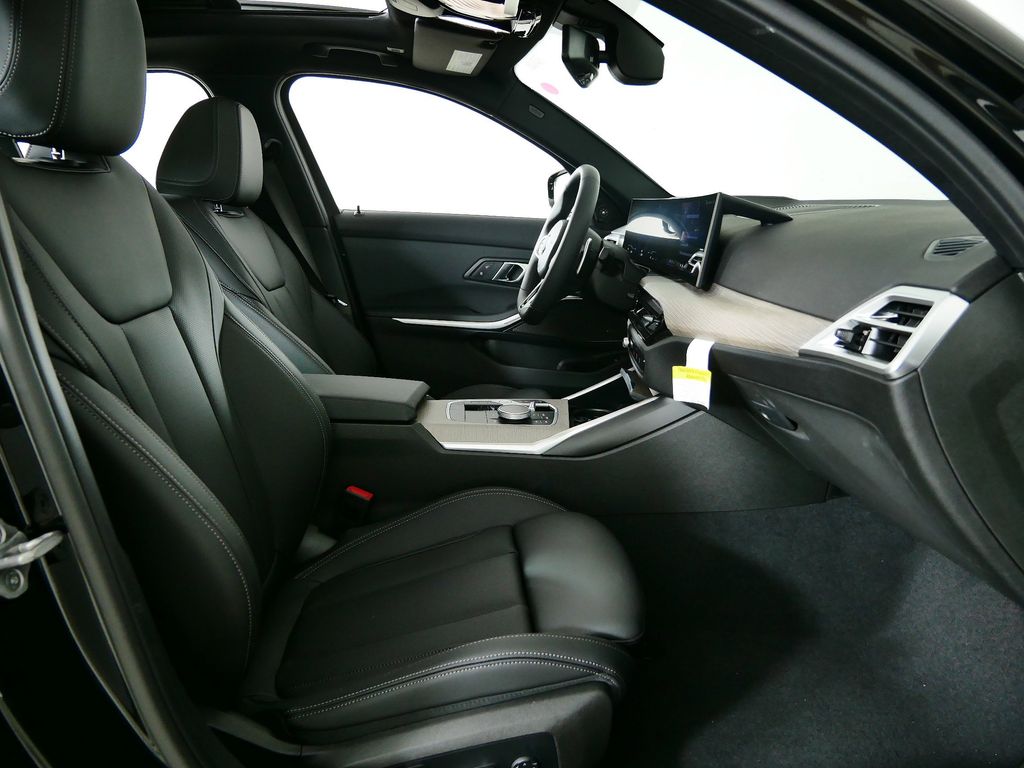 Thumbnail: 2025 BMW 3 Series - 20