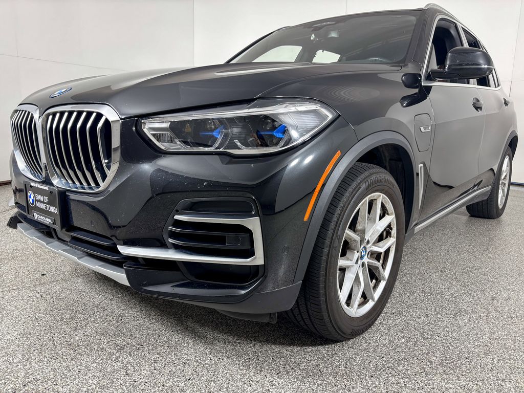Thumbnail: 2023 BMW X5 - 5