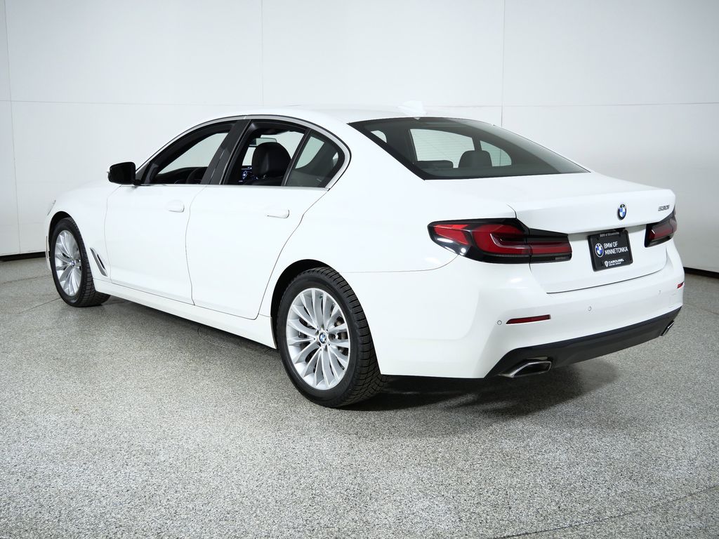 Thumbnail: 2022 BMW 5 Series - 14