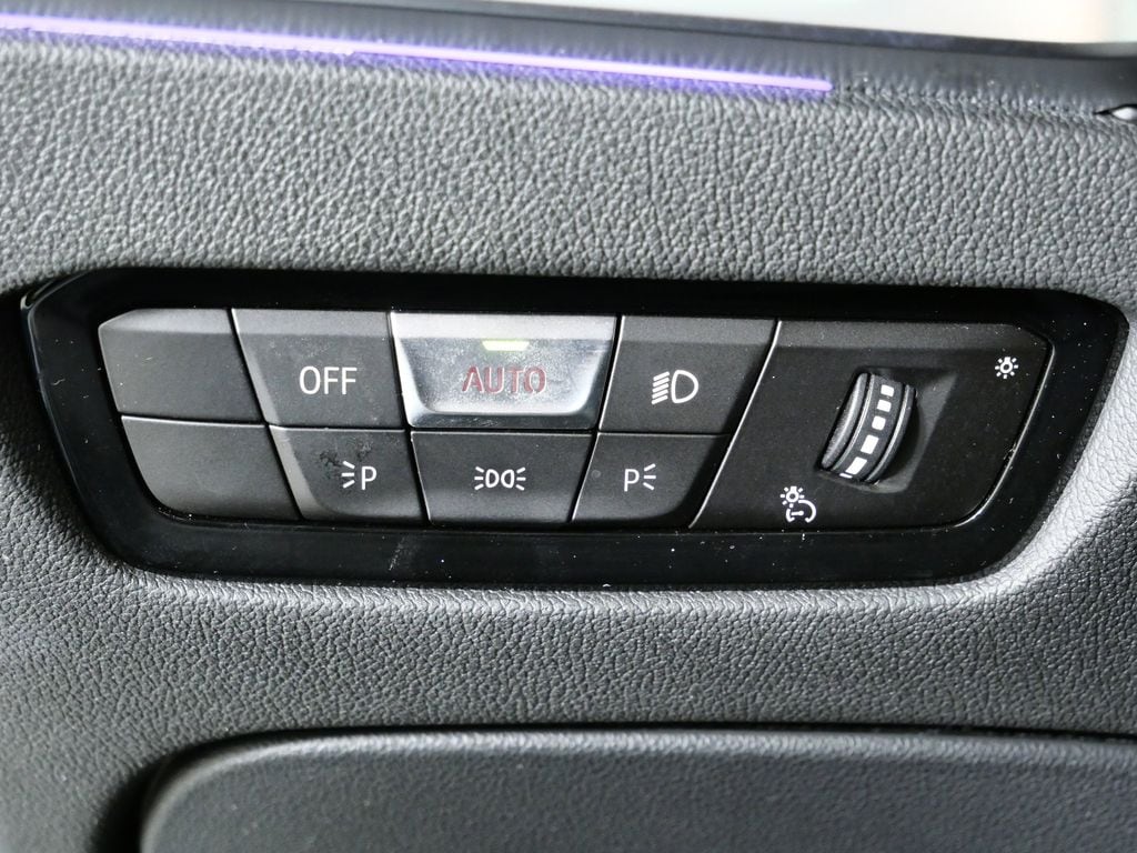 Thumbnail: 2022 BMW M3 - 39