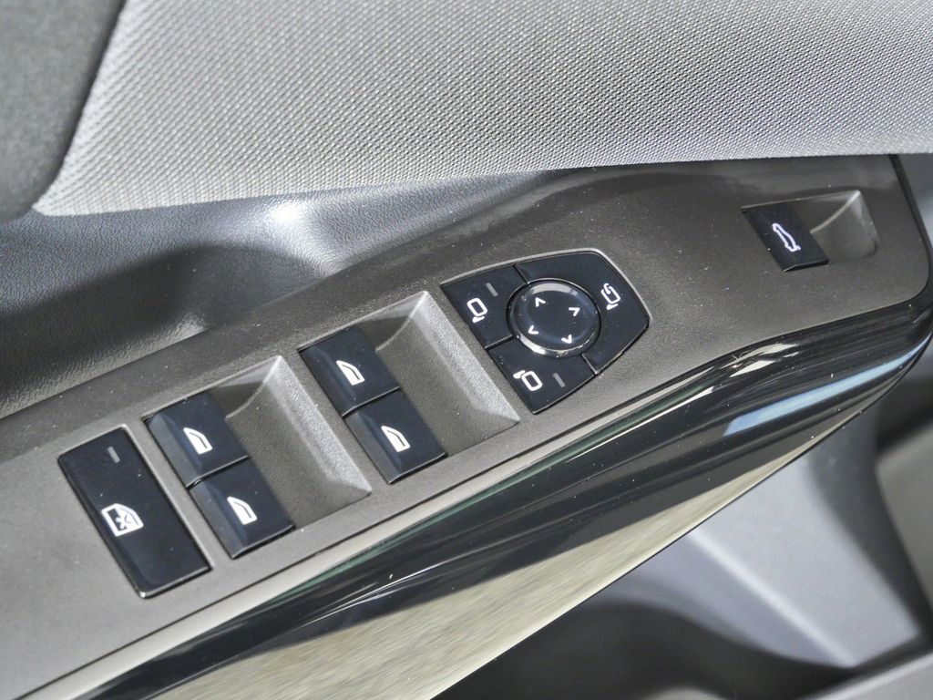 Thumbnail: 2026 BMW X3 - 36