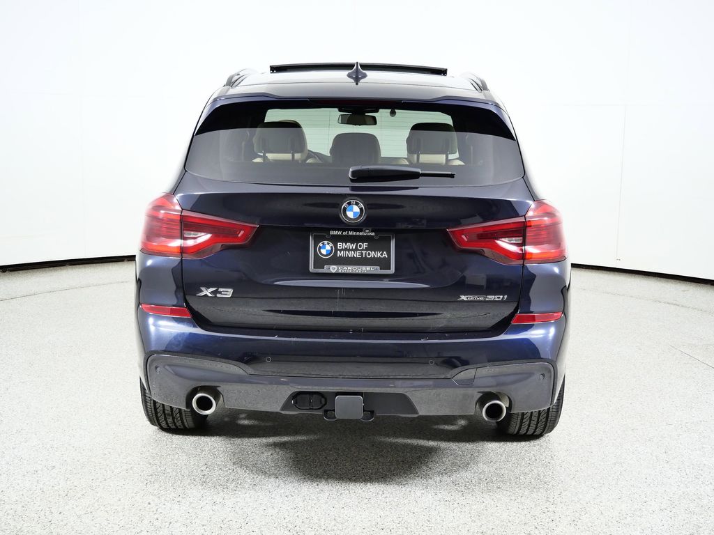 Thumbnail: 2021 BMW X3 - 11