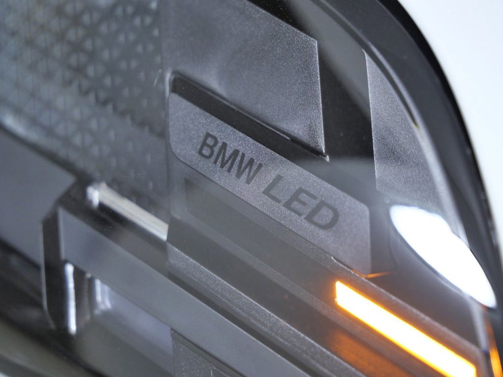 Thumbnail: 2026 BMW X5 - 4