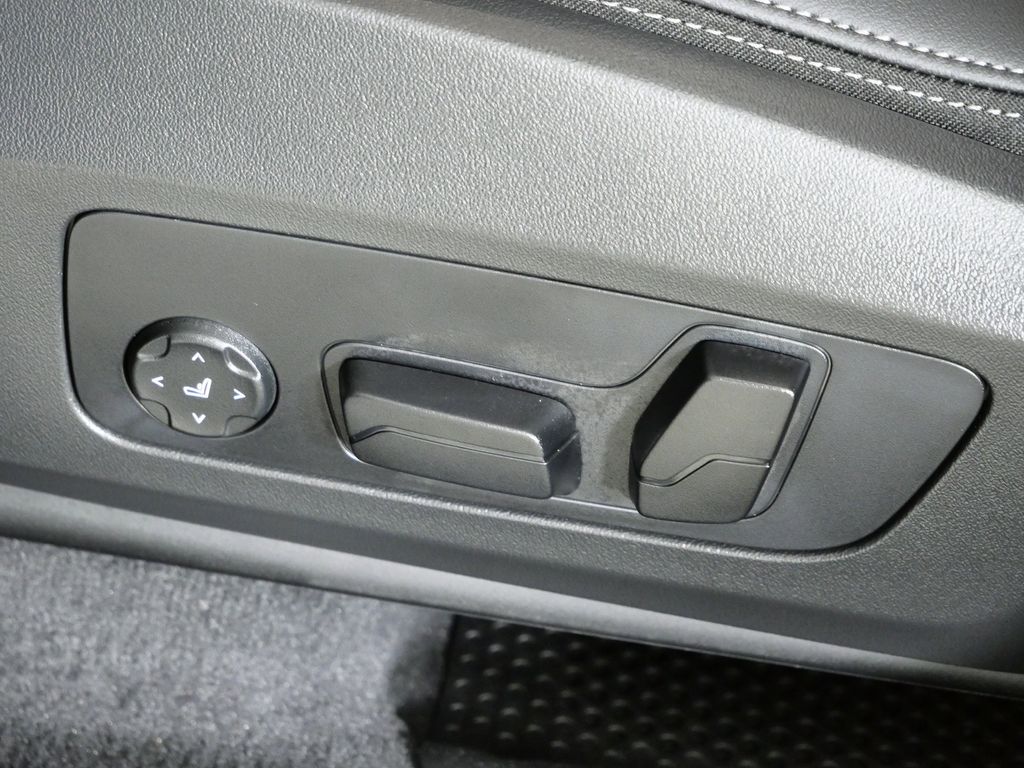 Thumbnail: 2026 BMW X1 - 37