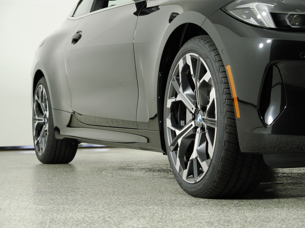 Thumbnail: 2026 BMW 4 Series - 5