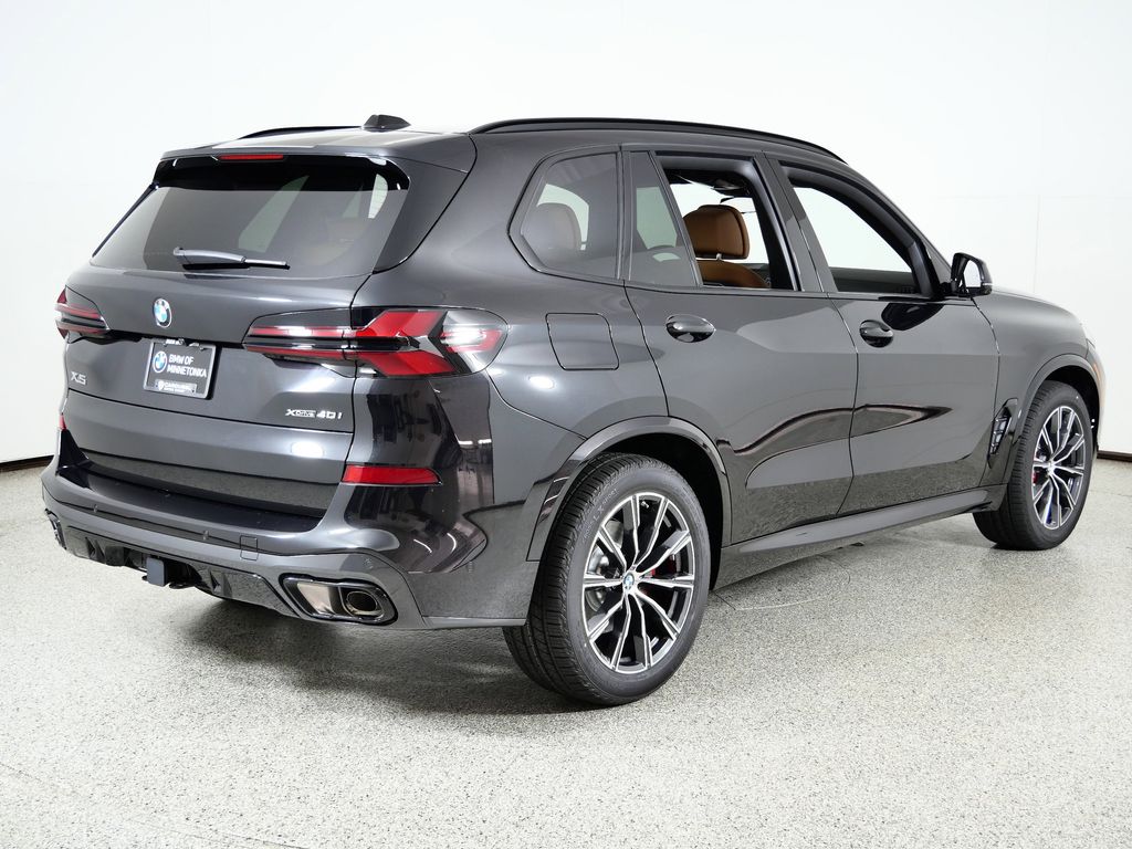 Thumbnail: 2026 BMW X5 - 9