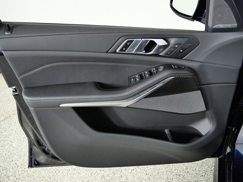 Thumbnail: 2026 BMW X5 - 34