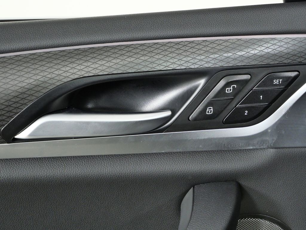 Thumbnail: 2024 BMW X3 - 41