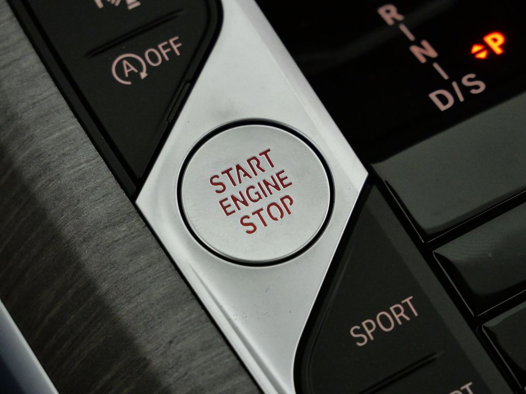 Thumbnail: 2026 BMW 3 Series - 45