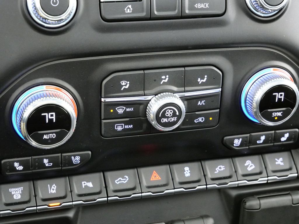 Thumbnail: 2022 GMC Sierra 2500 - 42