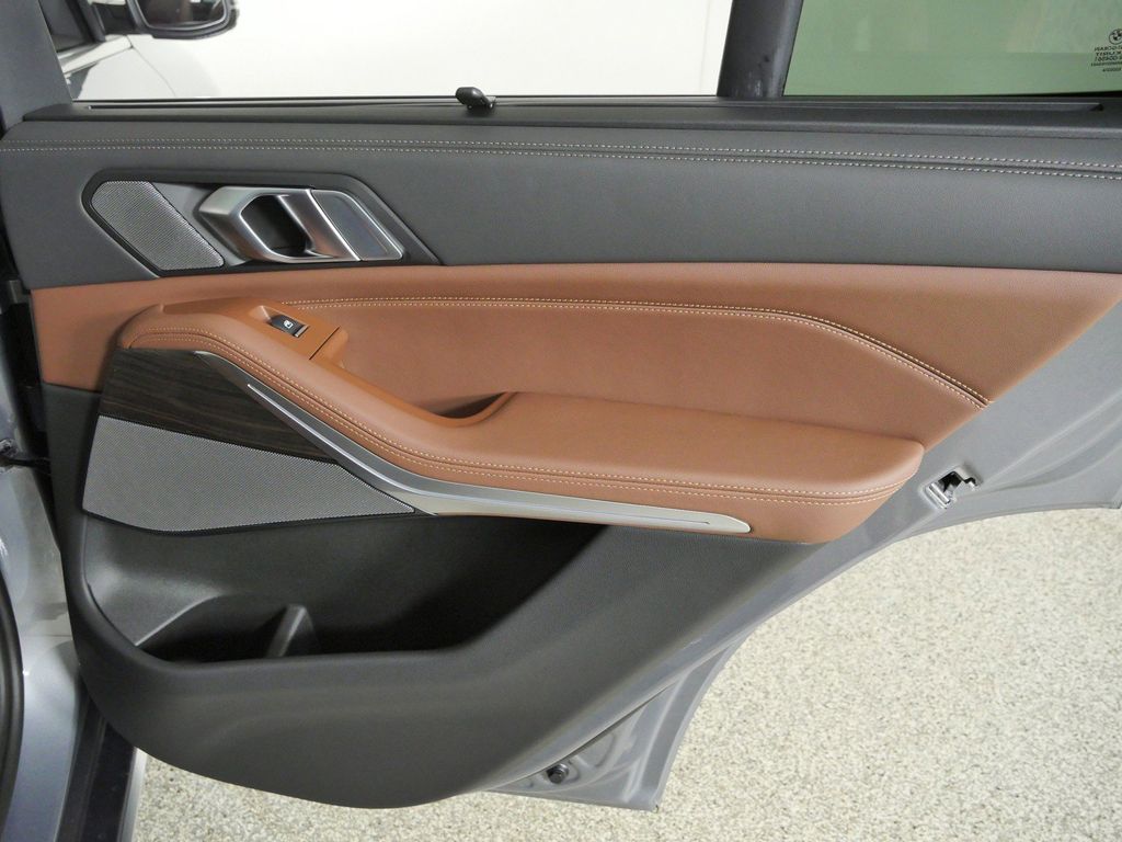 Thumbnail: 2026 BMW X5 - 25