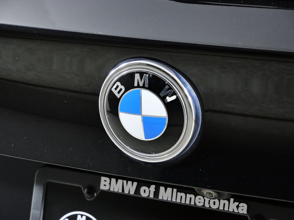 Thumbnail: 2016 BMW X5 - 12