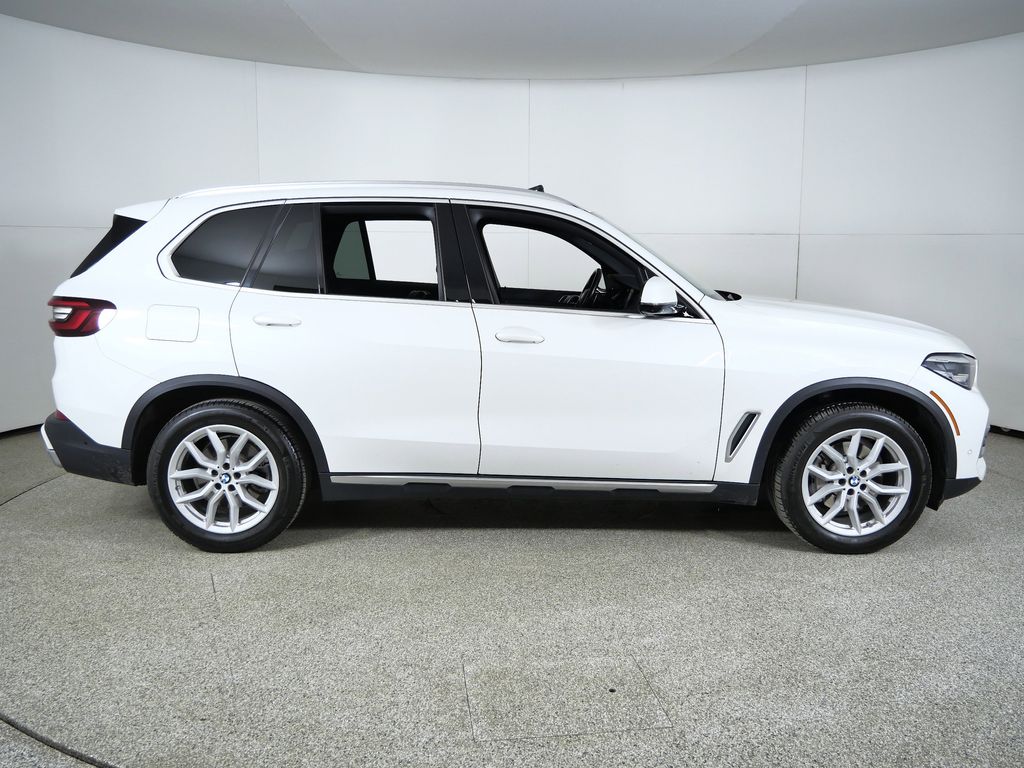 Thumbnail: 2020 BMW X5 - 9