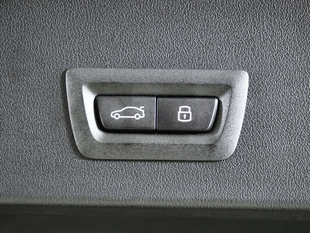 Thumbnail: 2026 BMW X3 - 28