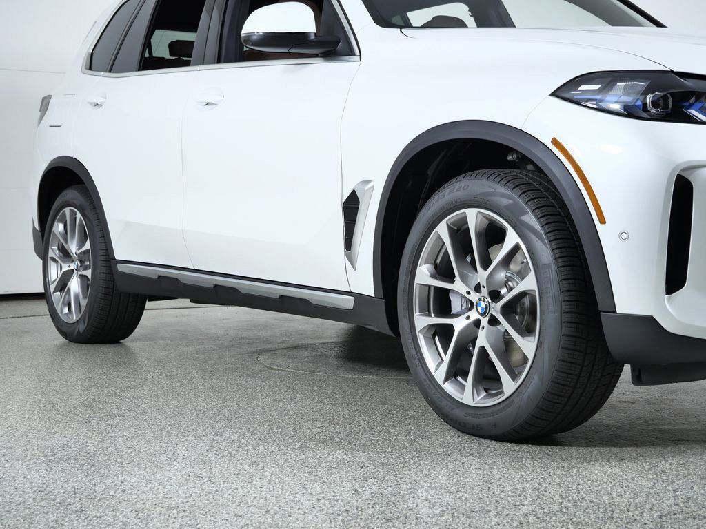 Thumbnail: 2026 BMW X5 - 7