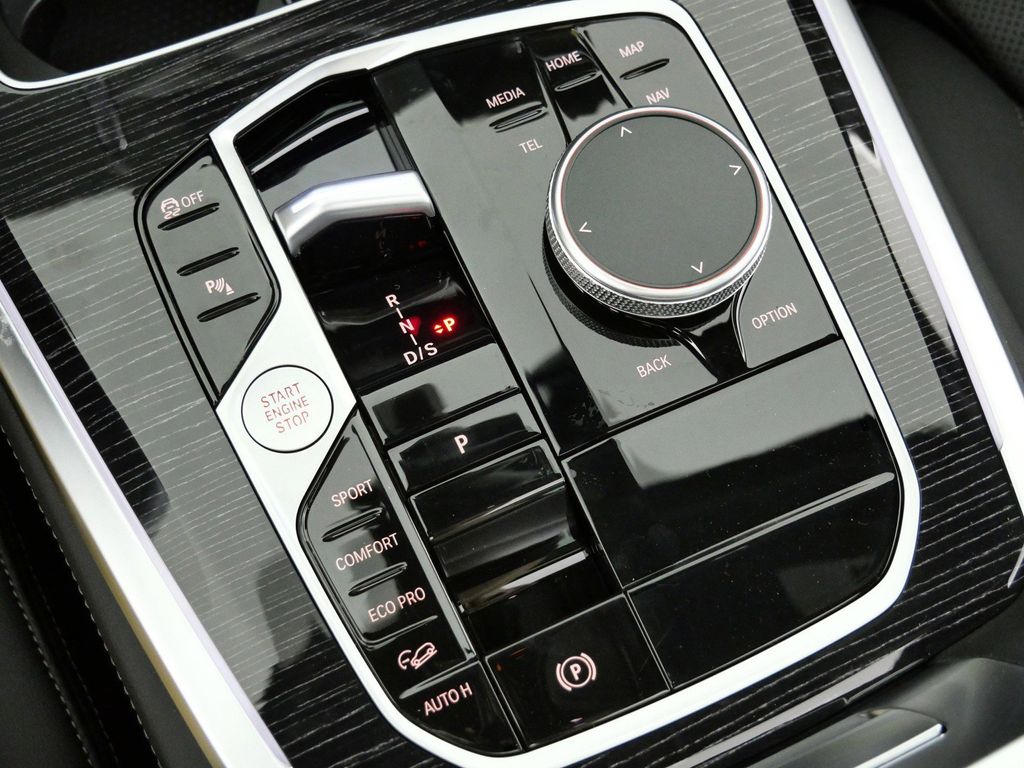 Thumbnail: 2026 BMW X5 - 48