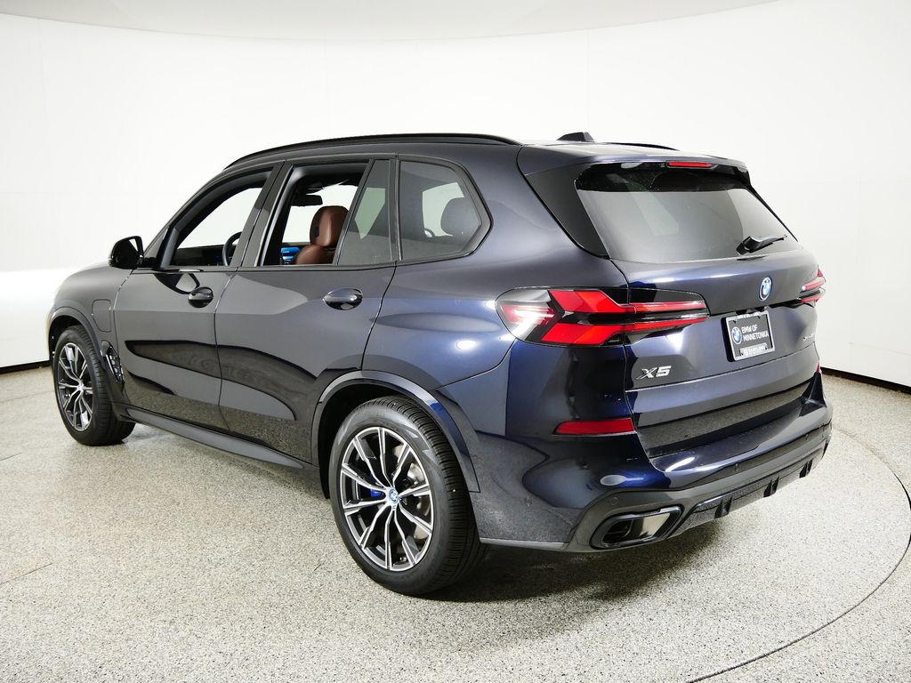 Thumbnail: 2024 BMW X5 - 14