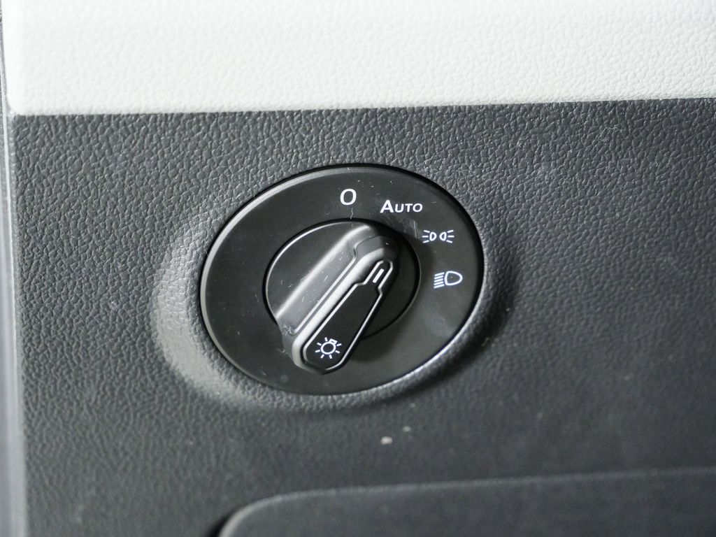 Thumbnail: 2024 Volkswagen Taos - 37