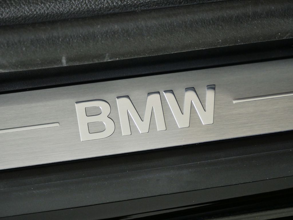 Thumbnail: 2026 BMW 3 Series - 23