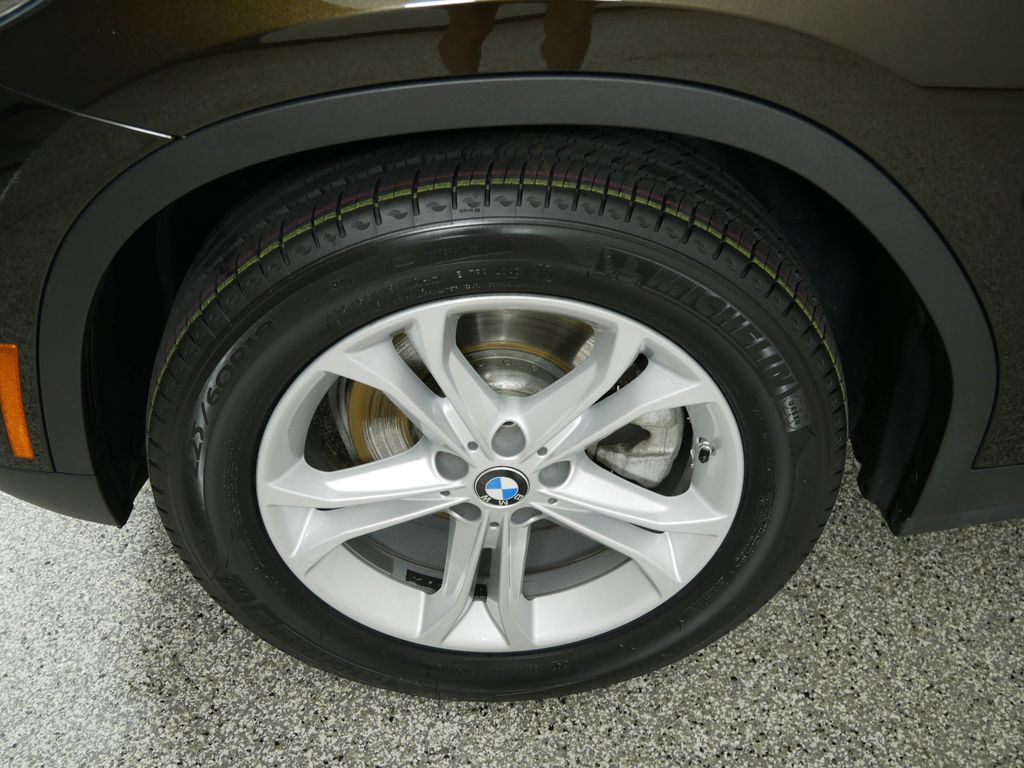 Thumbnail: 2019 BMW X3 - 19