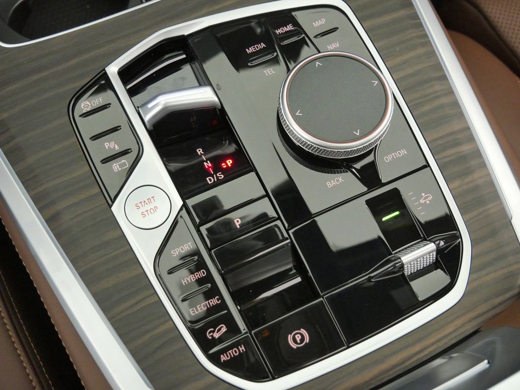 Thumbnail: 2026 BMW X5 - 48