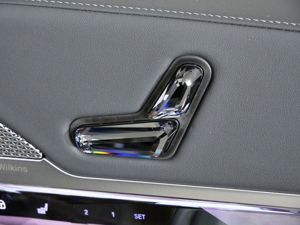 Thumbnail: 2026 BMW 7 Series - 23