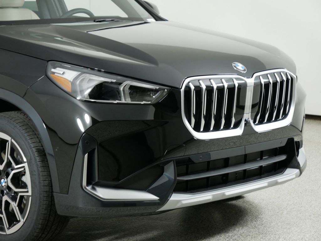 Thumbnail: 2025 BMW X1 - 5
