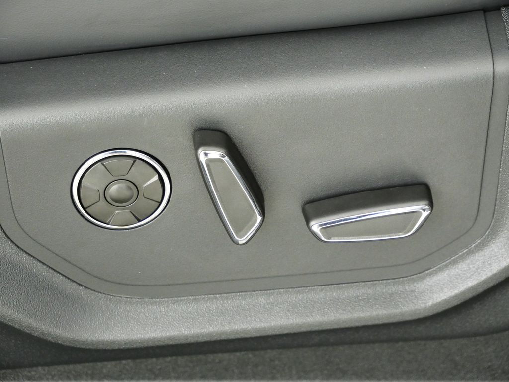 Thumbnail: 2022 Ford F-250 - 22