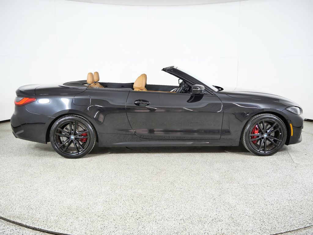 Thumbnail: 2023 BMW 4 Series - 10