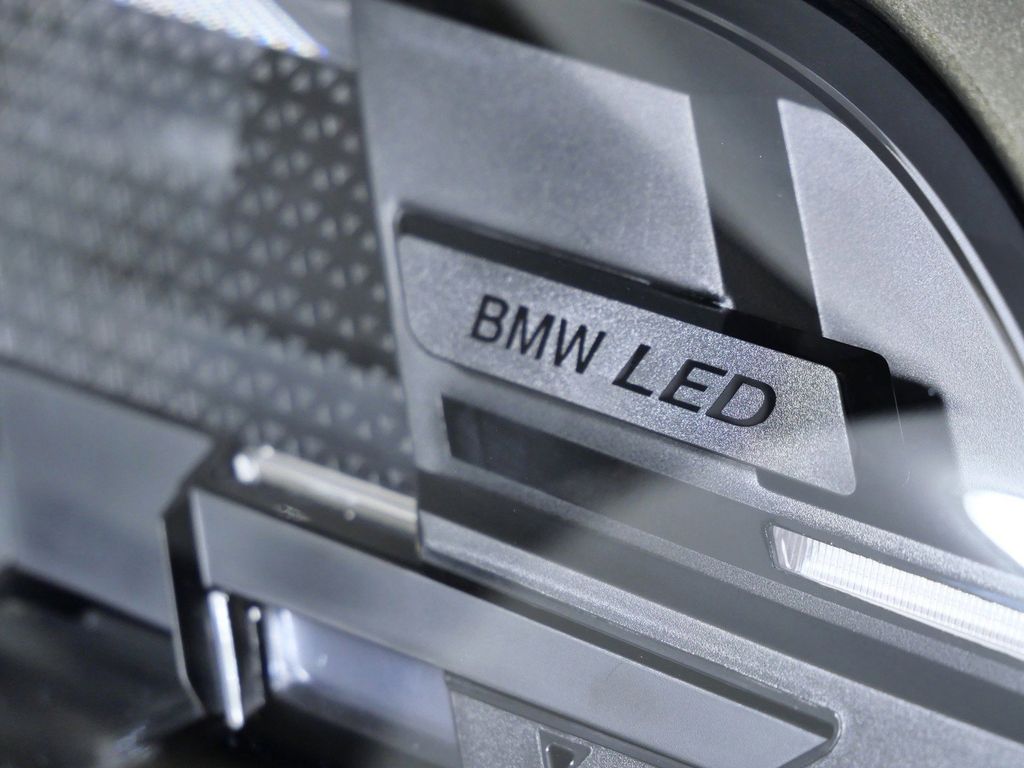 Thumbnail: 2026 BMW X5 - 4