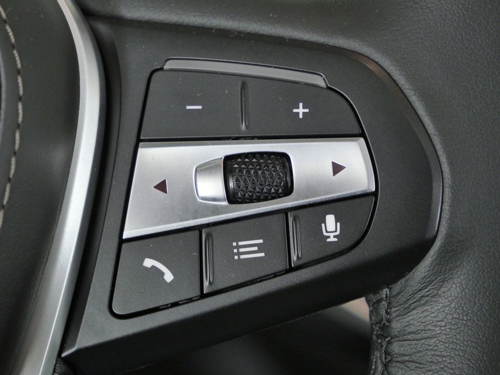 Thumbnail: 2026 BMW X5 - 42