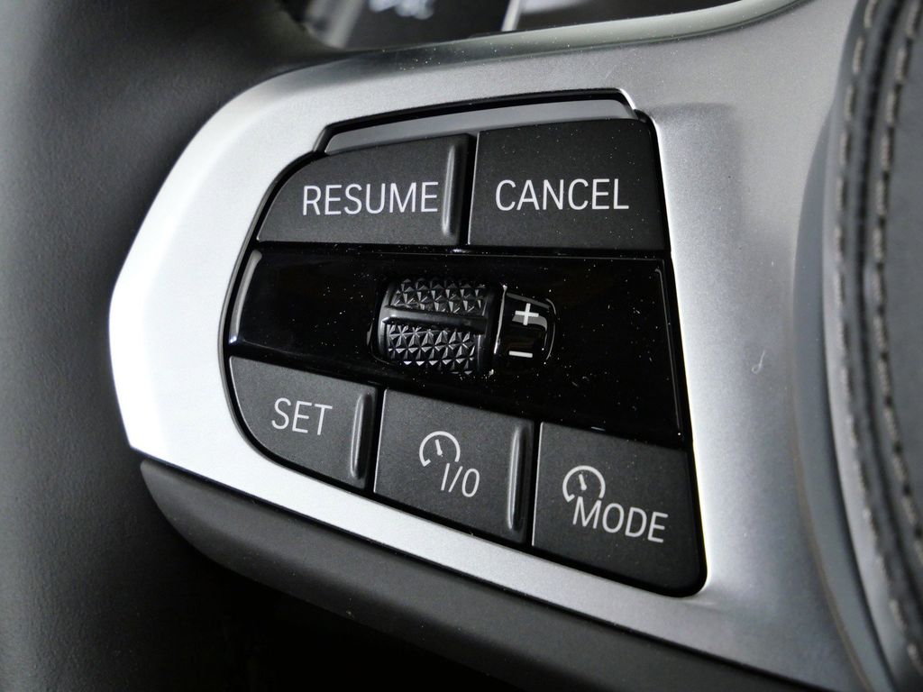 Thumbnail: 2026 BMW X5 - 41