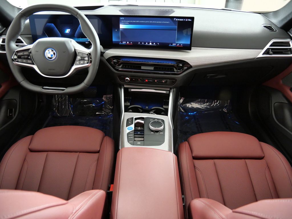 Thumbnail: 2025 BMW i4 - 6